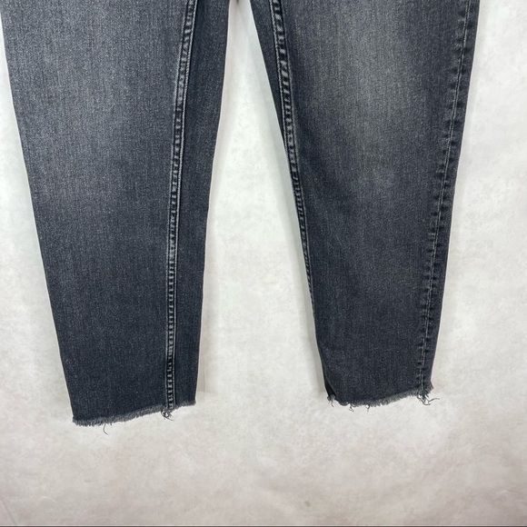 Everlane High Rise Ankle Stretch Slim Straight Jeans Washed Out Black Size 26 - Picture 3 of 8